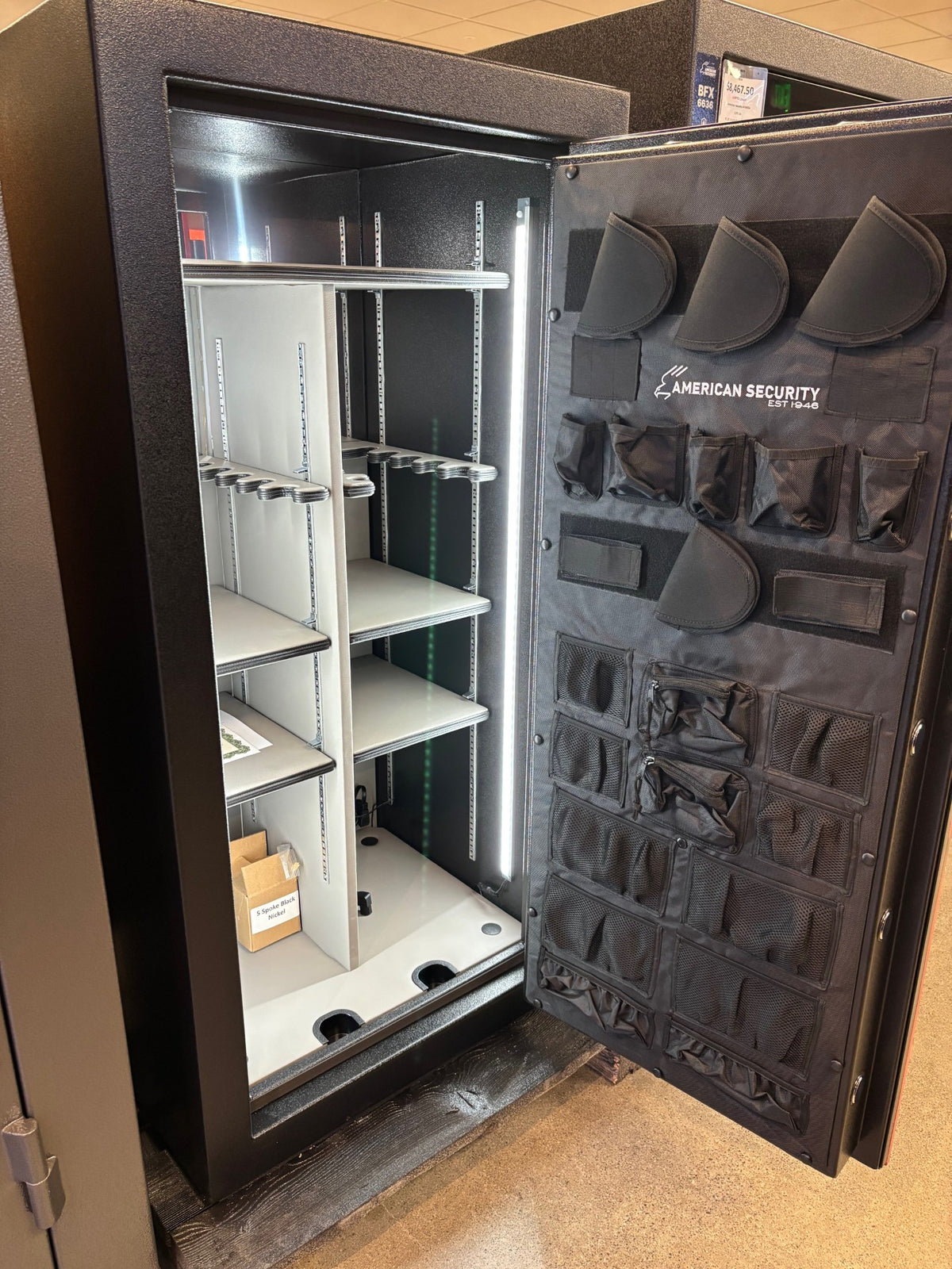 AMSEC BFX6030 Gun Safe with Wavy USA Flag Vinyl Door – 2 Hour Fire Inside Shot