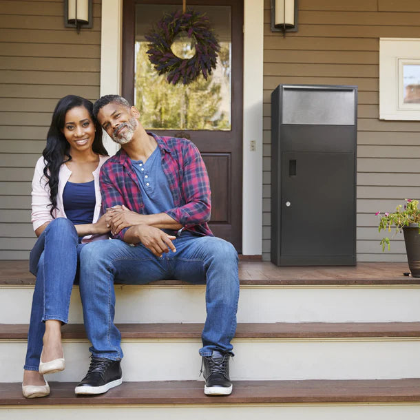 Barska CB13706 Extra Large Single Compartment Locking Parcel Box MPCB-200 Installed on Porch with Family on Stairs
