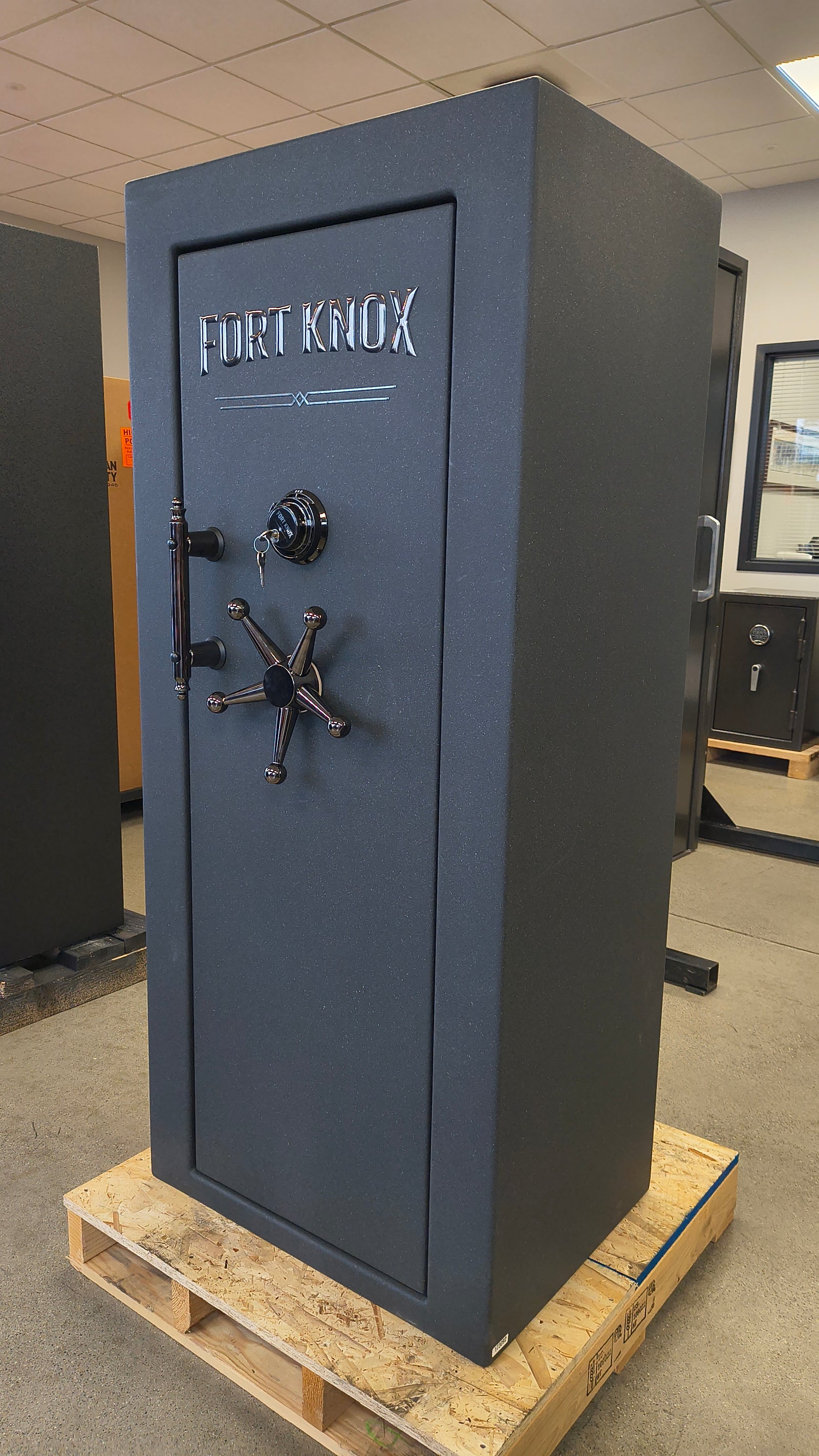 Blemished Fort Knox Defender 6026 front closed.