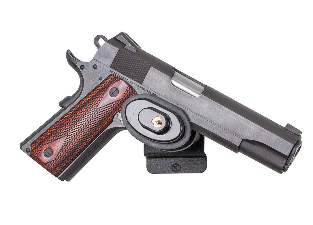 Hold Up Displays Locking Pistol Display HD70 Flatwall