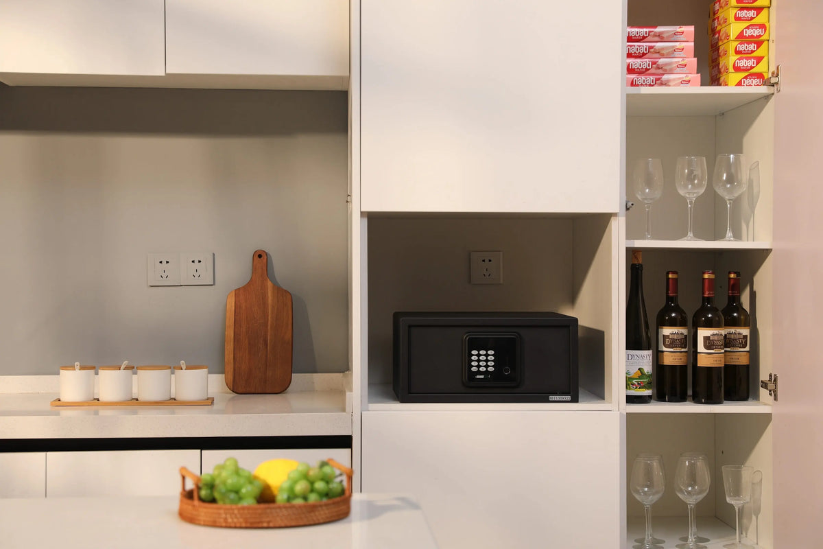 IslandSafe Hovia Hotel & Home Safe On Shelf