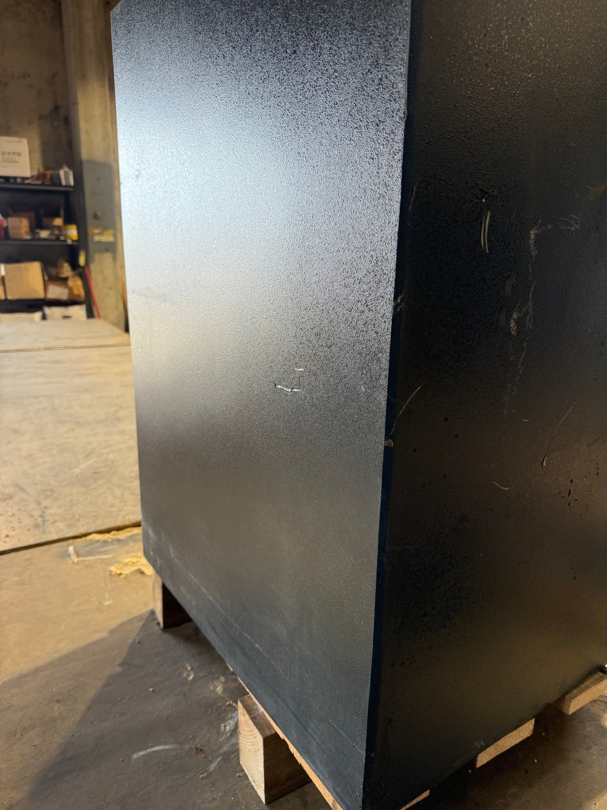 Hollon PM-2819 TL-15 Burglary 2 Hour Fire Safe Blemished Back View