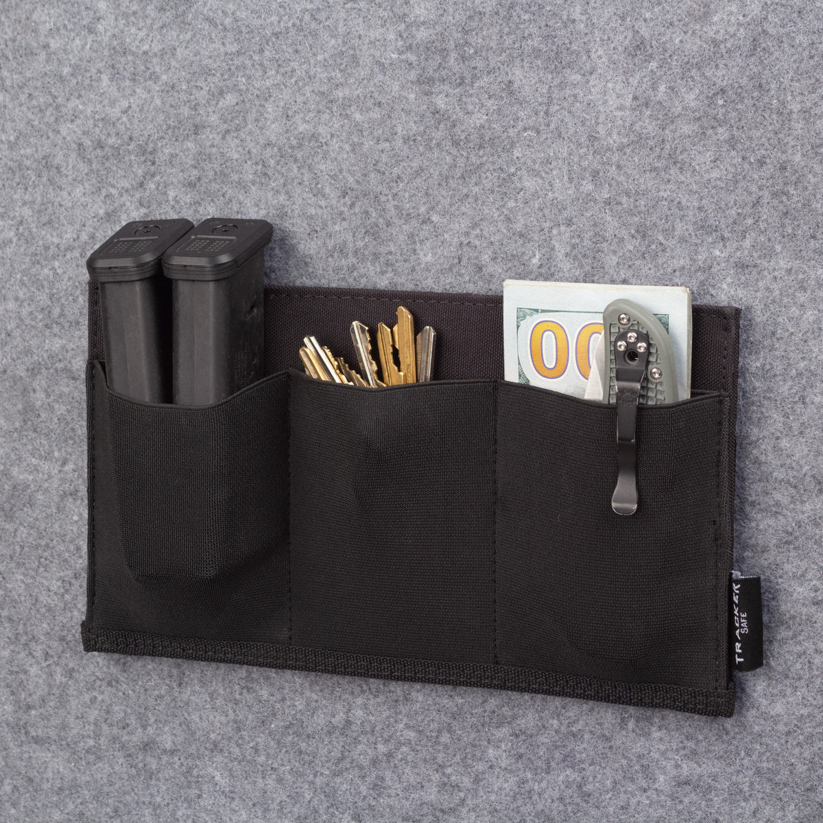 Tracker PE3 Pocket Elastic 3 Mag Holder with Mag, Keys, Knife and Cash