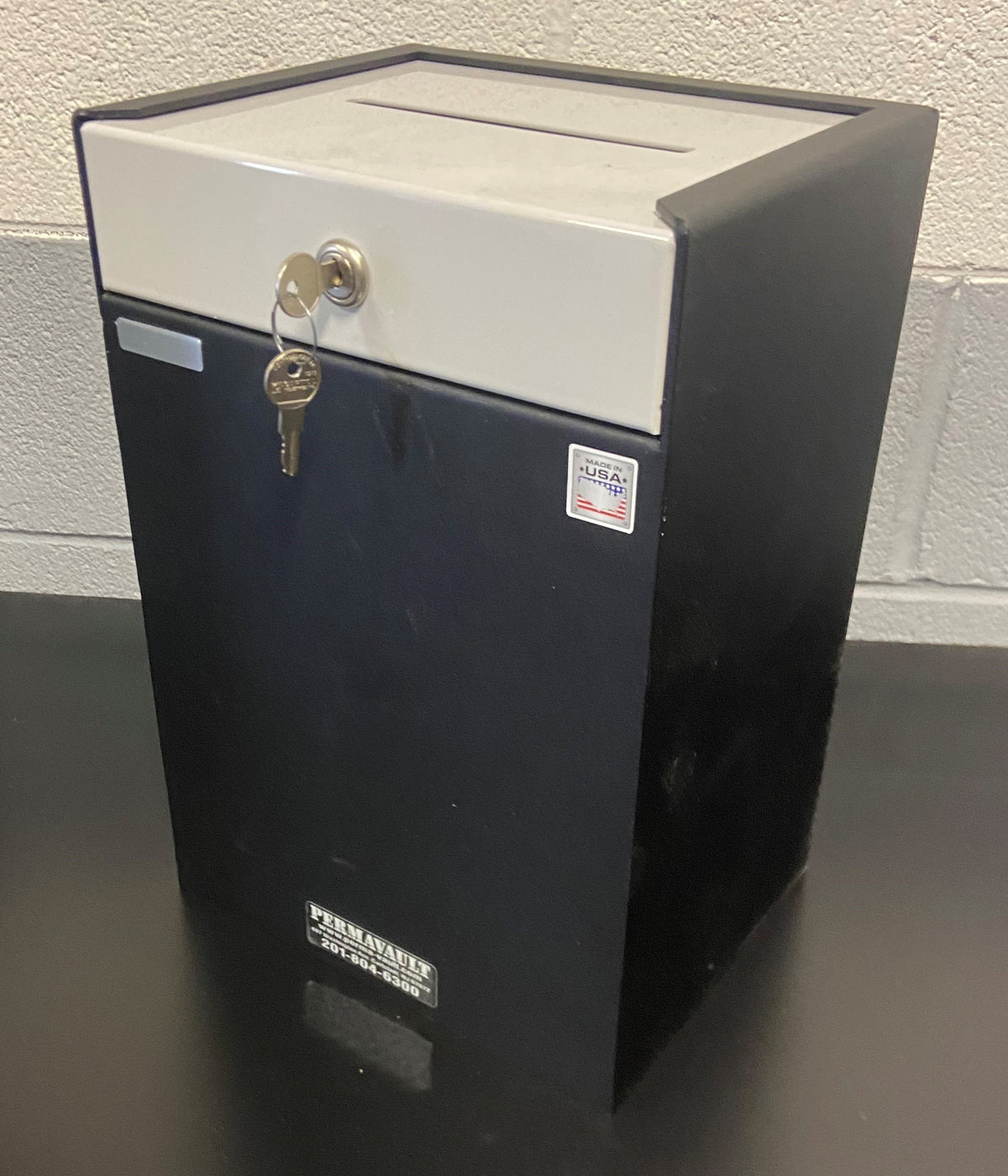 Perma-Vault PRO-75-M Under Counter Drop Box