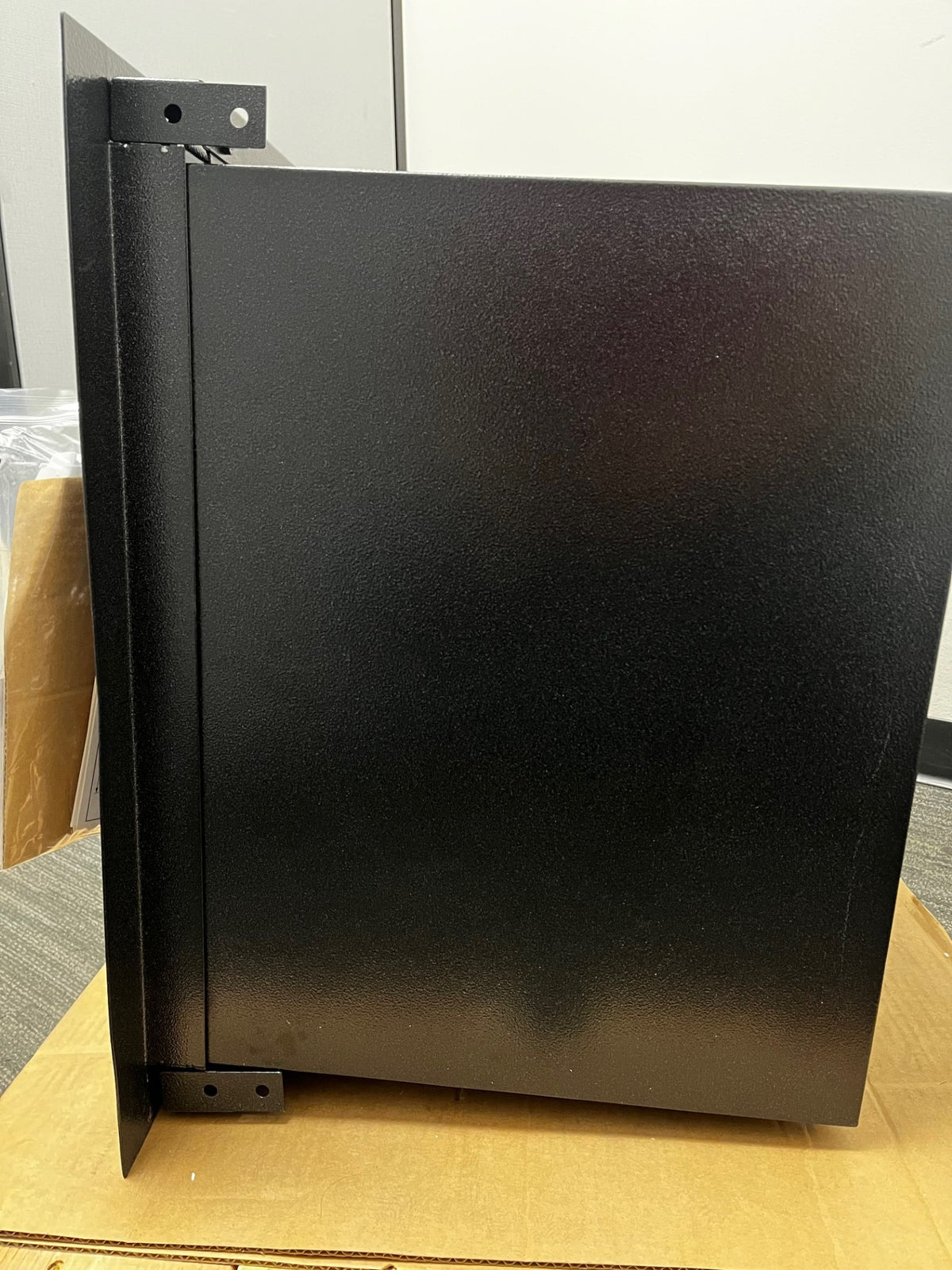 Right side view of the same. The flange is a little bend. 