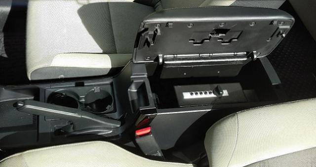 Titan Compact Gun Safe Bundle Installed in vehicle 3