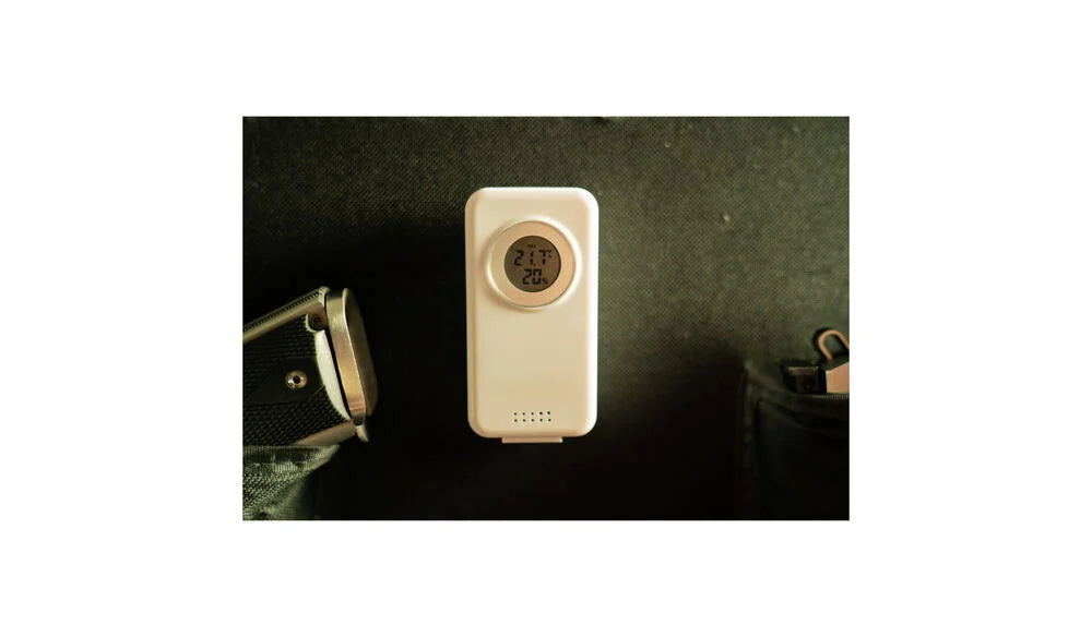 Lockdown Wireless Digital Hygrometer